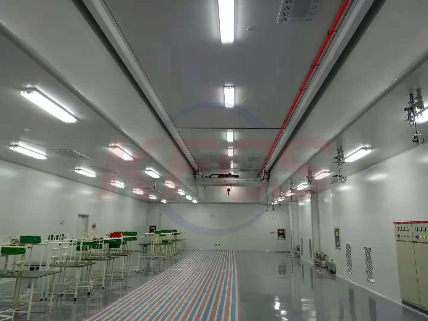 磷酸鐵鋰電池裝配車間潔凈葫蘆的使用