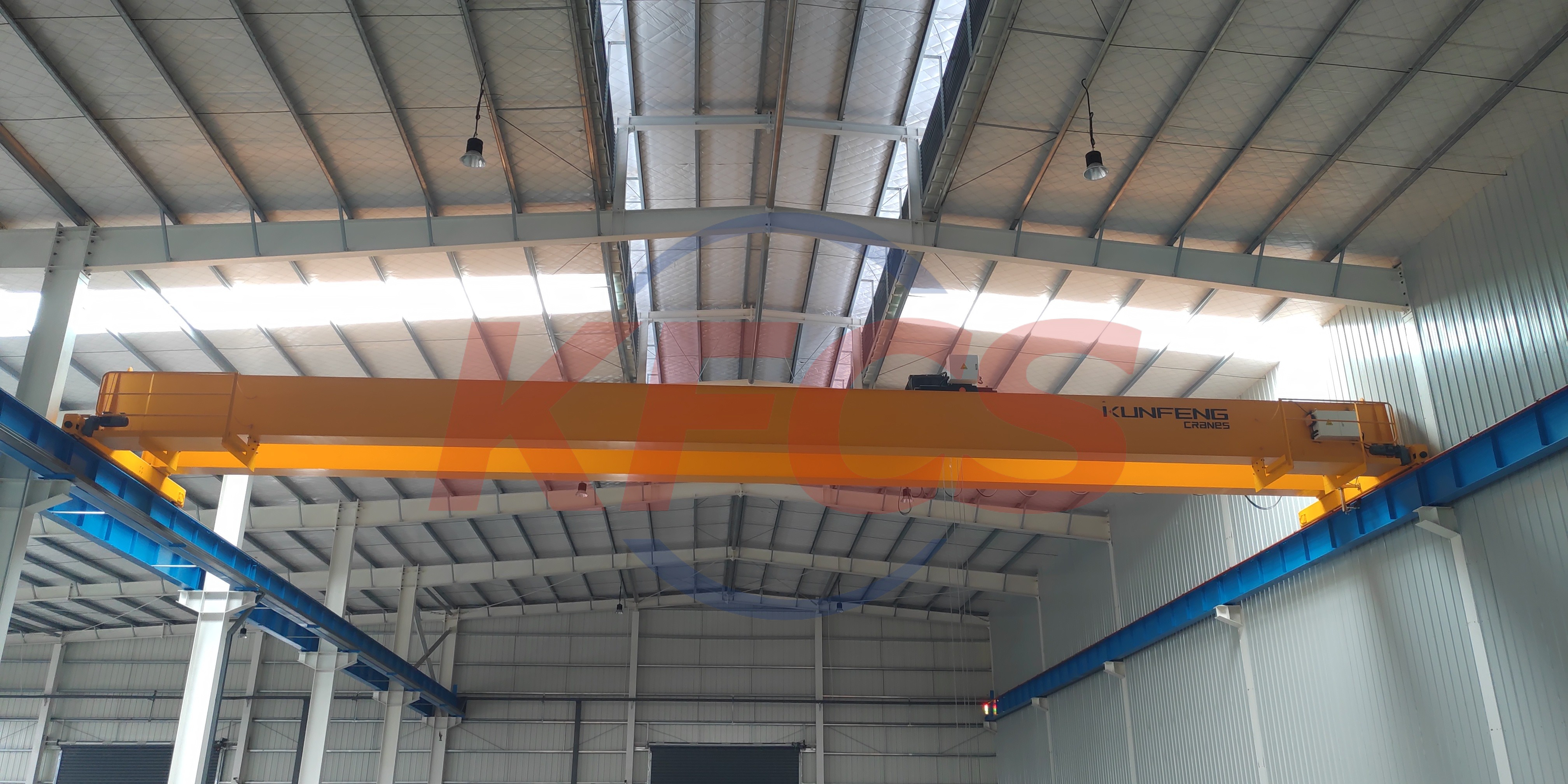 室內(nèi)橋式起重機(jī)